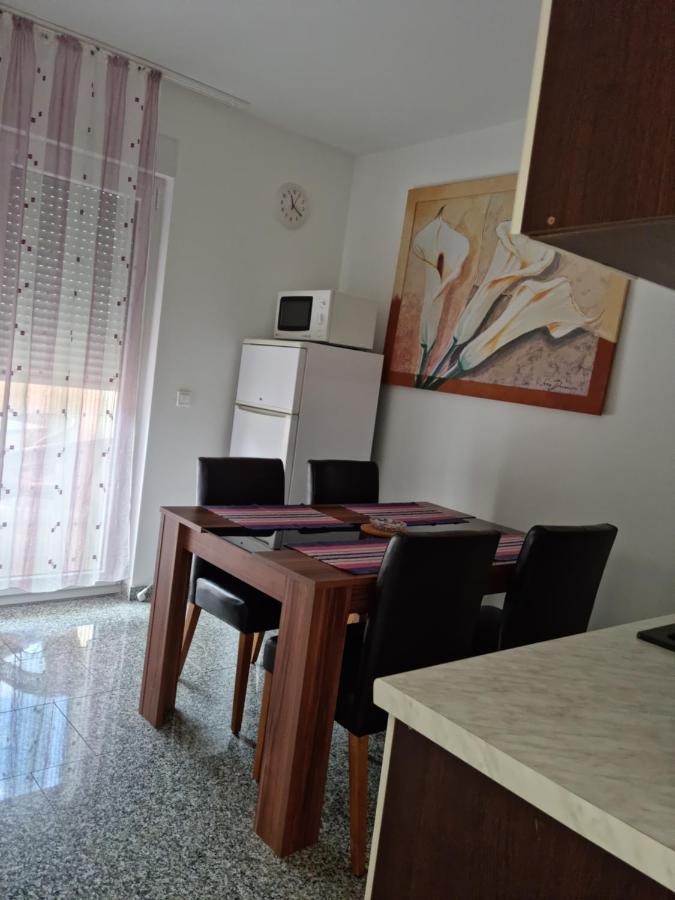 Appartments D&D เปโรย ภายนอก รูปภาพ
