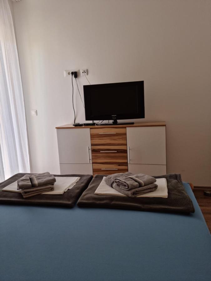 Appartments D&D เปโรย ภายนอก รูปภาพ