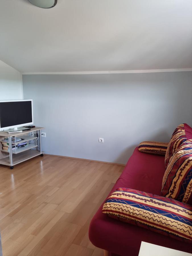 Appartments D&D เปโรย ภายนอก รูปภาพ