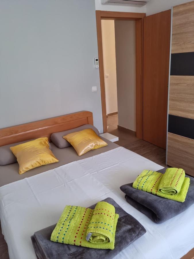 Appartments D&D เปโรย ภายนอก รูปภาพ